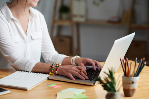 2-column-loan-payment-laptop Thumbnail