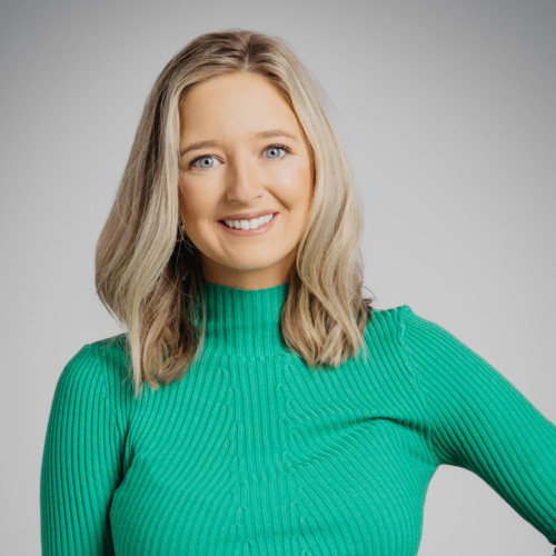 Katie Key headshot square 2023
