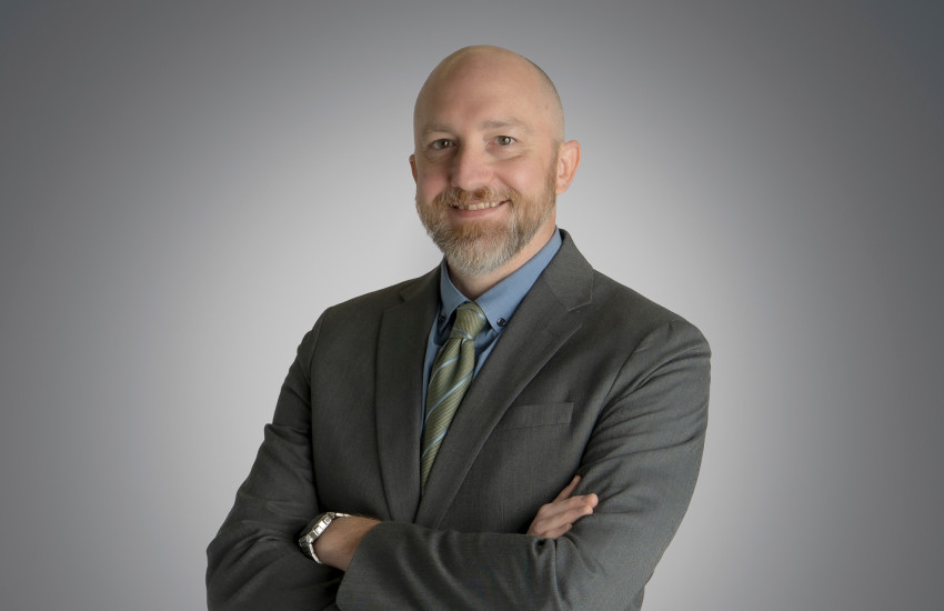 Eli Crittenden headshot 2025