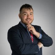 Johnny Guzman headshot